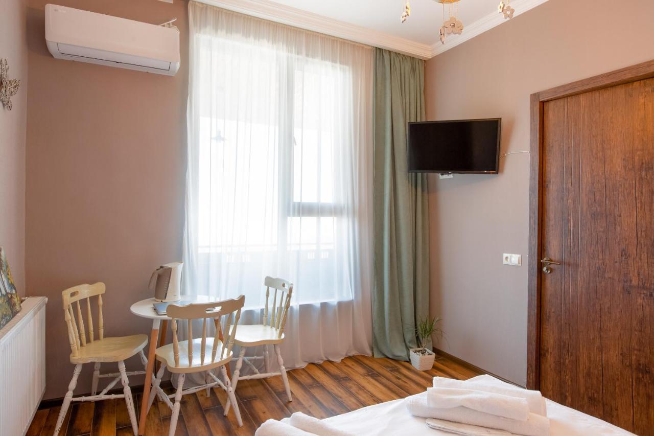 4 Rooms Signagi Buitenkant foto